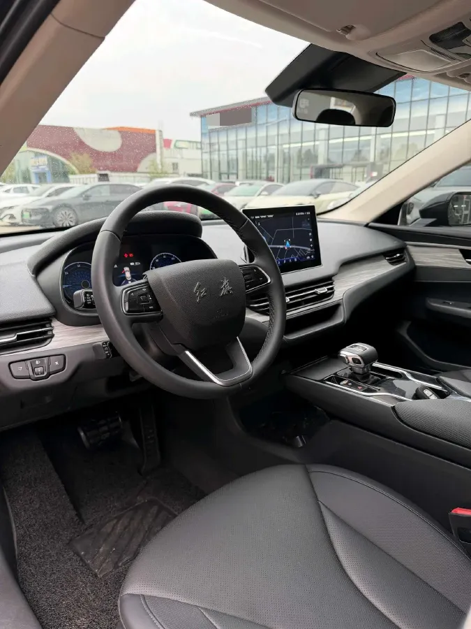 2024 HongQi E-QM5 BEV 60KWH,autocango,china used car exporter,china ev exporter,chinese used car exporter,chinese used ev exporter