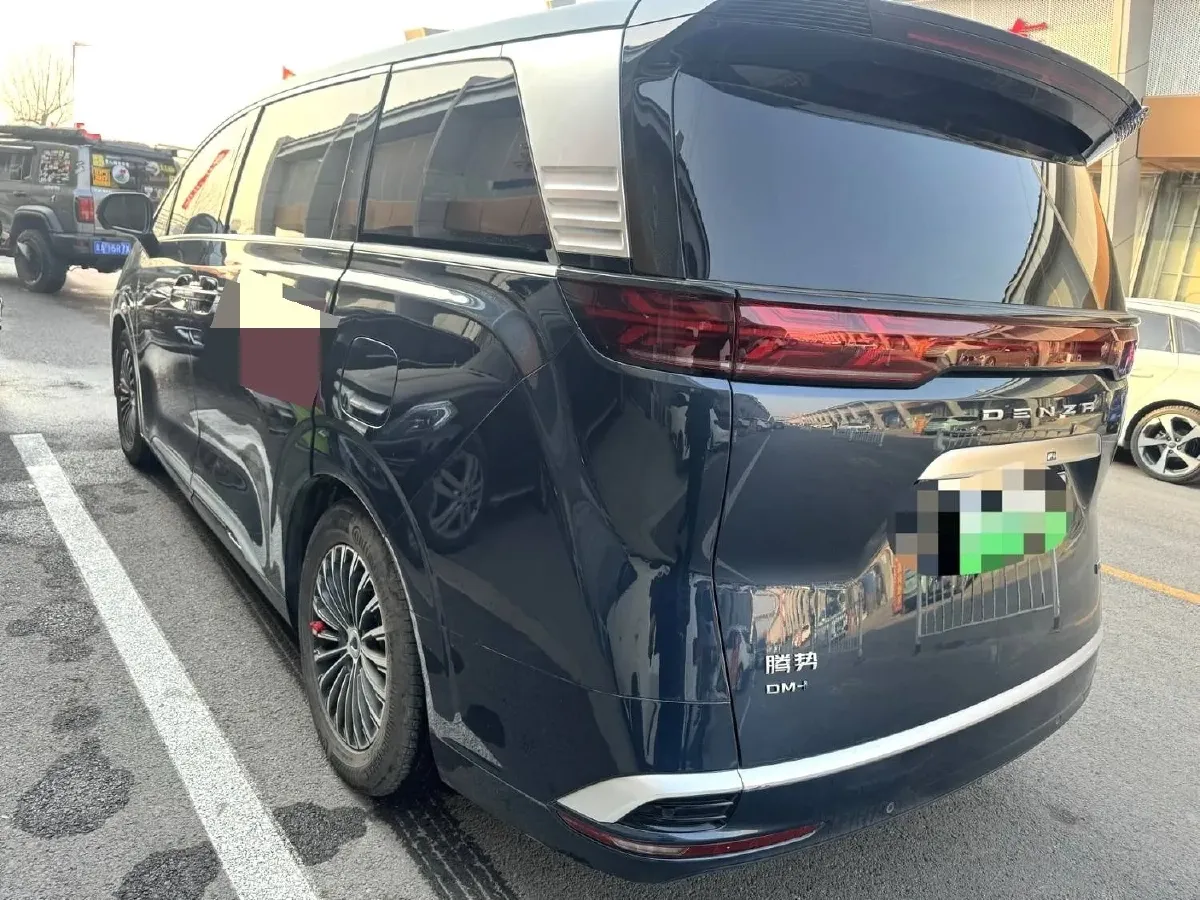 2022 BMW X2 2.0T 192HP L4 8AT,autocango,china used car exporter,china ev exporter,chinese used car exporter,chinese used ev exporter