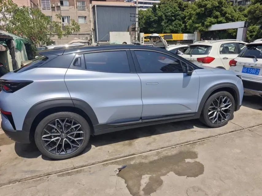 2022 ChangAn UNI-T 1.5T 188HP L4 7DCT,autocango,china used car exporter,china ev exporter,chinese used car exporter,chinese used ev exporter