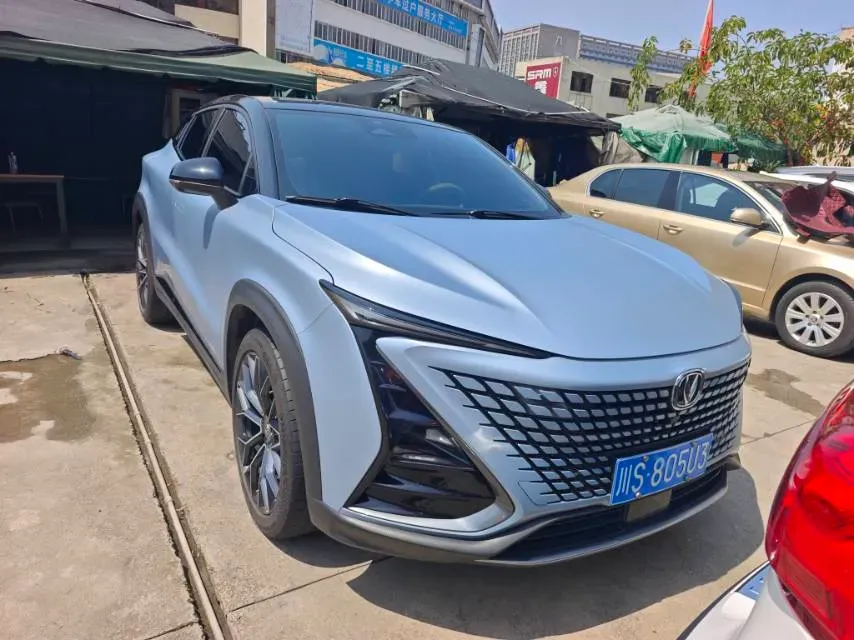 2022 ChangAn UNI-T 1.5T 188HP L4 7DCT,autocango,china used car exporter,china ev exporter,chinese used car exporter,chinese used ev exporter