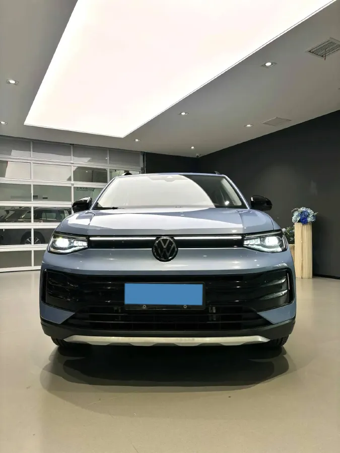 2025 Volkswagen Tharu 1.5T 160HP L4 7DCT,autocango,china used car exporter,china ev exporter,chinese used car exporter,chinese used ev exporter