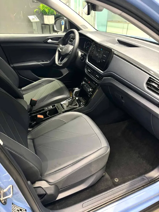 2025 Volkswagen Tharu 1.5T 160HP L4 7DCT,autocango,china used car exporter,china ev exporter,chinese used car exporter,chinese used ev exporter