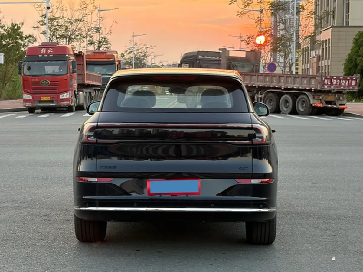 2025 ChangAn QiYuan Q07 1.5L 98HP L4 E-CVT PHEV,autocango,china used car exporter,china ev exporter,chinese used car exporter,chinese used ev exporter