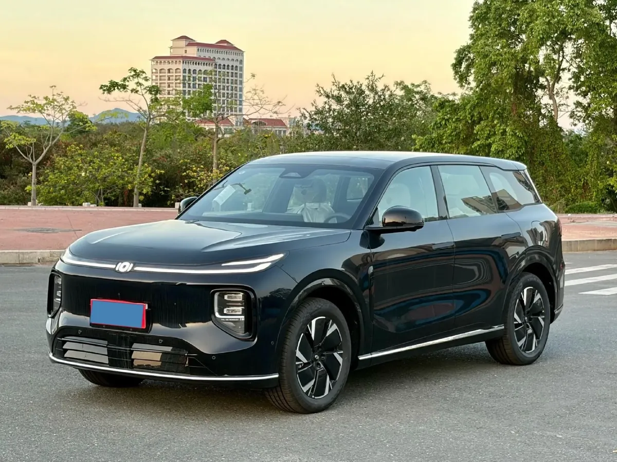 2025 ChangAn QiYuan Q07 1.5L 98HP L4 E-CVT PHEV,autocango,china used car exporter,china ev exporter,chinese used car exporter,chinese used ev exporter