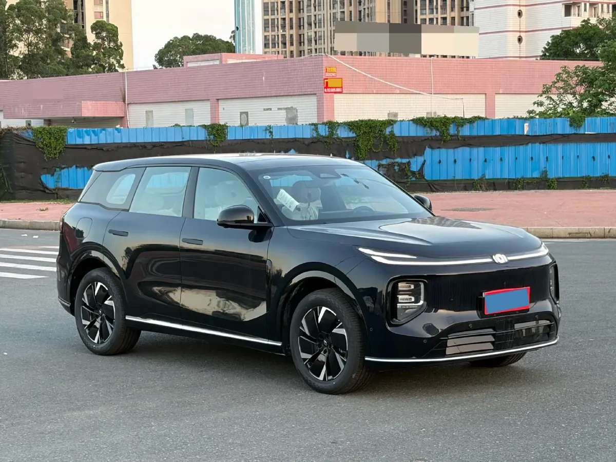 2025 ChangAn QiYuan Q07 1.5L 98HP L4 E-CVT PHEV,autocango,china used car exporter,china ev exporter,chinese used car exporter,chinese used ev exporter