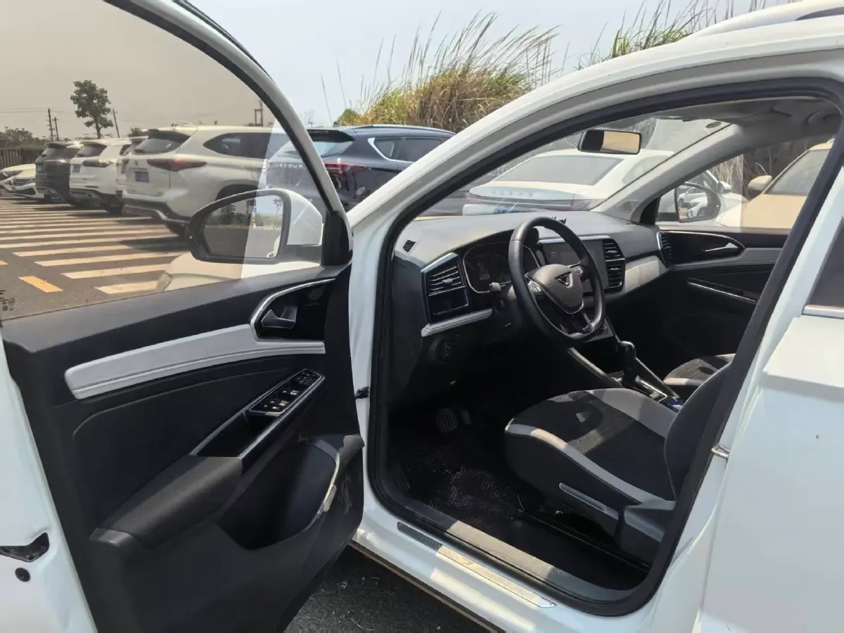 2023 Jetta VS7 1.4T 150HP L4 6AT,autocango,china used car exporter,china ev exporter,chinese used car exporter,chinese used ev exporter