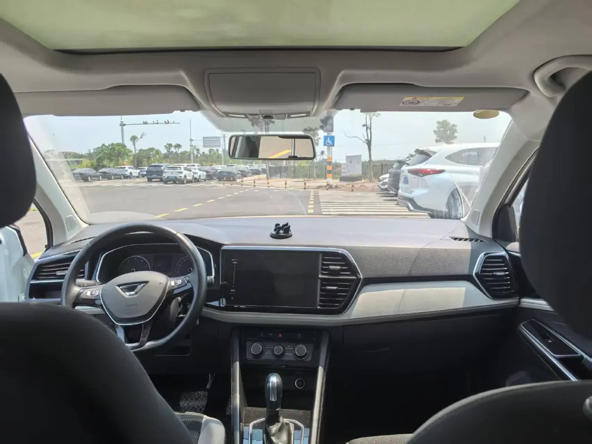 2023 Jetta VS7 1.4T 150HP L4 6AT,autocango,china used car exporter,china ev exporter,chinese used car exporter,chinese used ev exporter