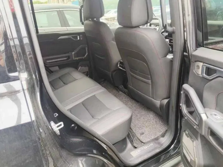 2025 Jetour Traveller 2.0T 254HP L4 8AT,autocango,china used car exporter,china ev exporter,chinese used car exporter,chinese used ev exporter