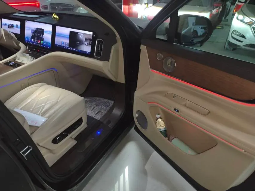 2024 AITO AITO M9 1.5T 152HP L4 REEV 42KWH,autocango,china used car exporter,china ev exporter,chinese used car exporter,chinese used ev exporter