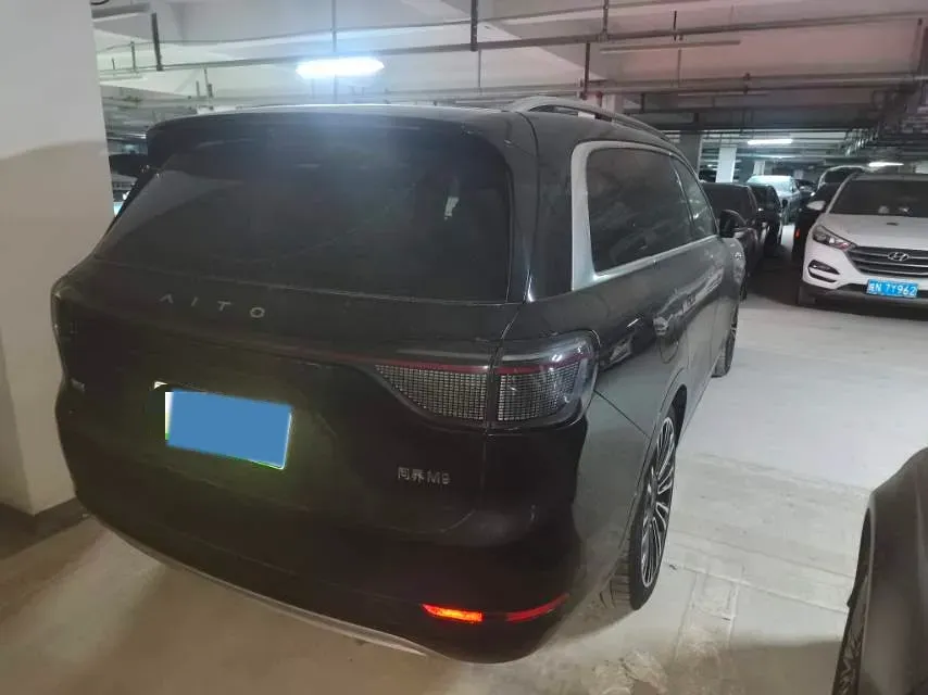 2024 AITO AITO M9 1.5T 152HP L4 REEV 42KWH,autocango,china used car exporter,china ev exporter,chinese used car exporter,chinese used ev exporter