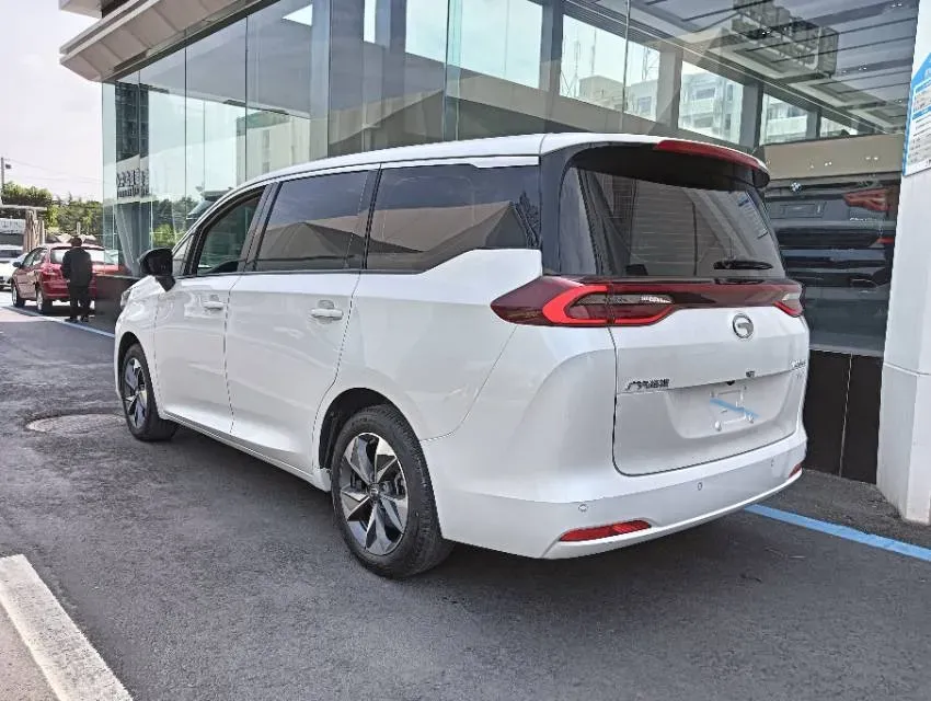 2023 GAC Trumpchi M6 1.5T 177HP L4 7DCT,autocango,china used car exporter,china ev exporter,chinese used car exporter,chinese used ev exporter