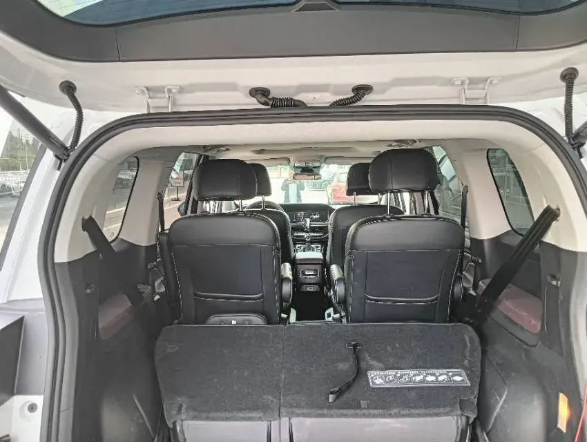 2023 GAC Trumpchi M6 1.5T 177HP L4 7DCT,autocango,china used car exporter,china ev exporter,chinese used car exporter,chinese used ev exporter