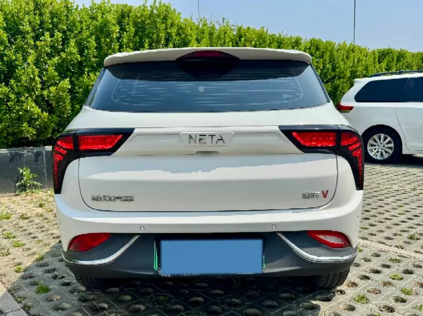 2022 ChangAn Oshan X7 Plus 1.5T 188HP L4 7DCT,autocango,china used car exporter,china ev exporter,chinese used car exporter,chinese used ev exporter