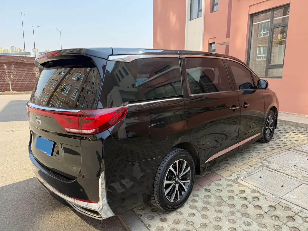 2021 GAC Trumpchi M8 2.0T 252HP L4 8AT,autocango,china used car exporter,china ev exporter,chinese used car exporter,chinese used ev exporter