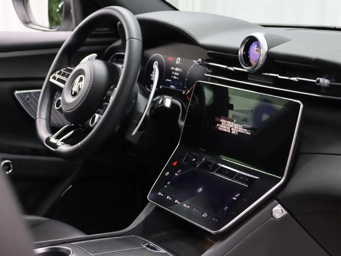 2023 Maserati Grecale 2.0T 300HP L4 8AT,autocango,china used car exporter,china ev exporter,chinese used car exporter,chinese used ev exporter