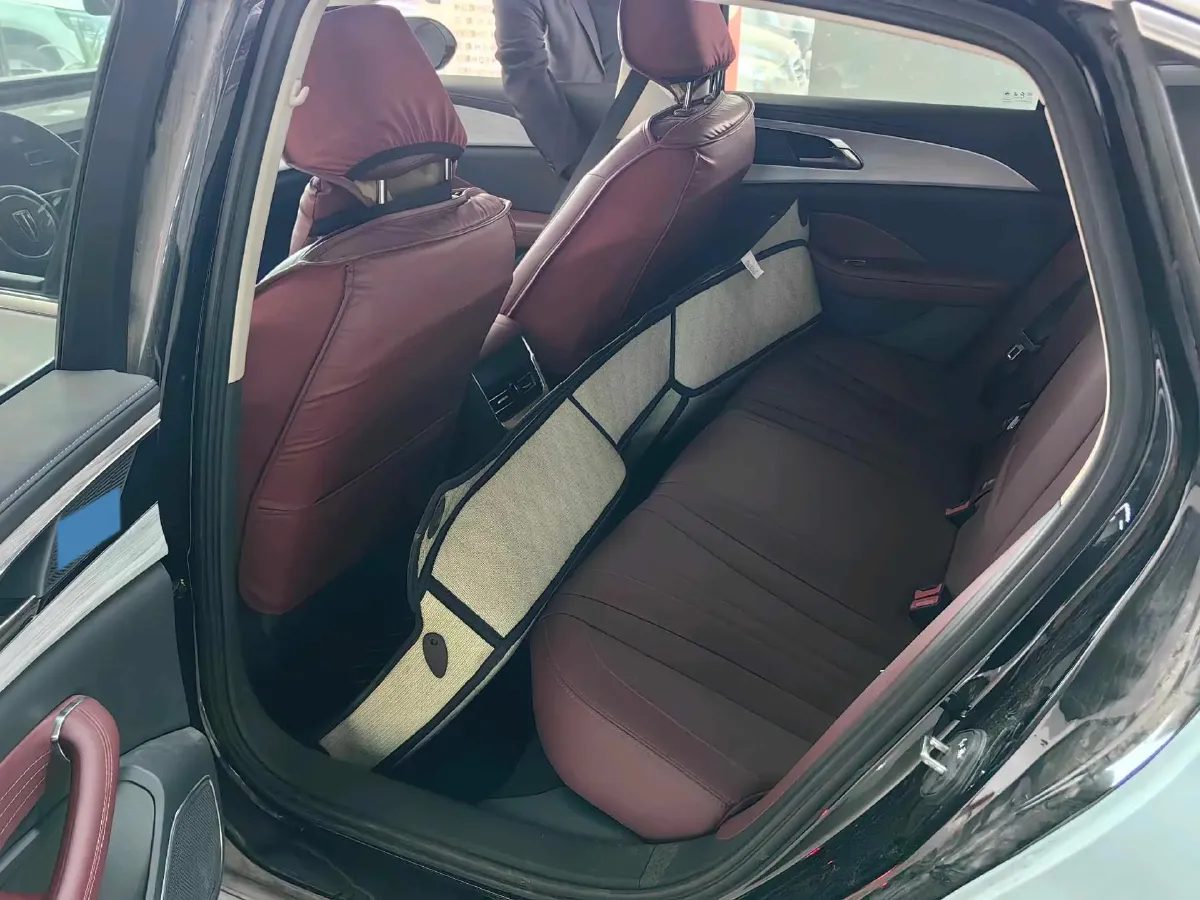 2024 HongQi H5 1.5T 169HP L4 7DCT,autocango,china used car exporter,china ev exporter,chinese used car exporter,chinese used ev exporter