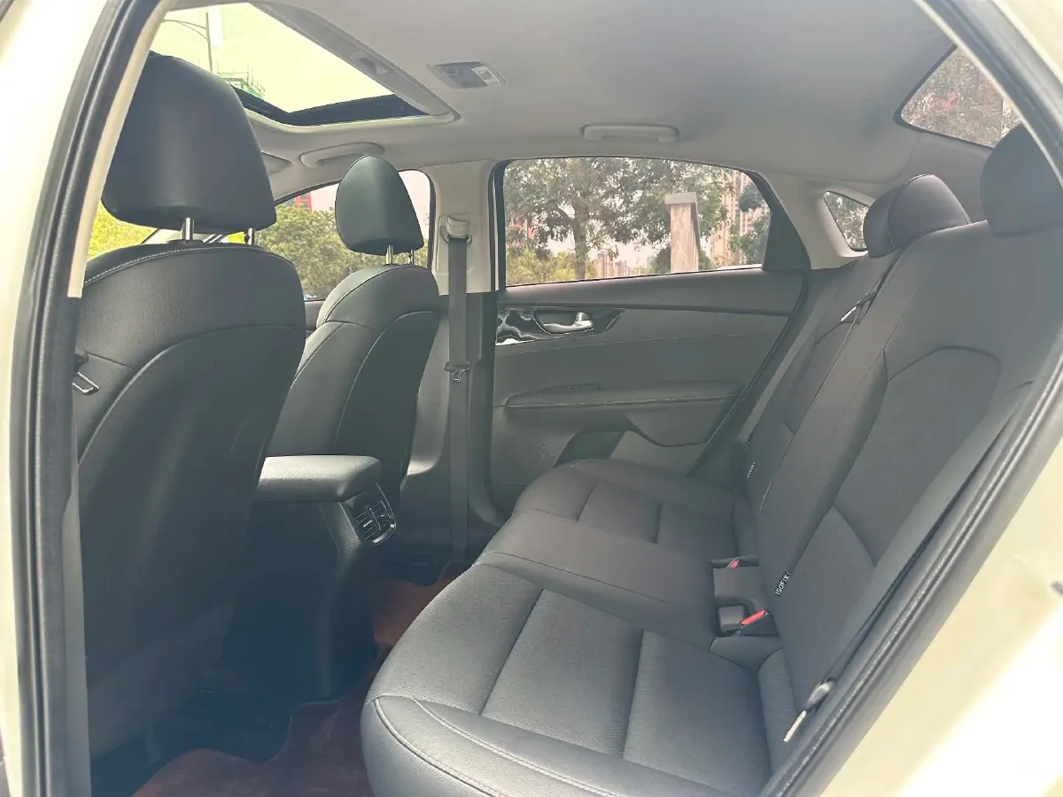 2019 Kia K3 1.5L 115HP L4 CVT,autocango,china used car exporter,china ev exporter,chinese used car exporter,chinese used ev exporter