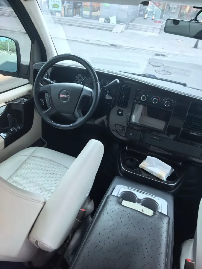 2014 GMC SAVANA 5.3L 314HP V8 4AT,autocango,china used car exporter,china ev exporter,chinese used car exporter,chinese used ev exporter