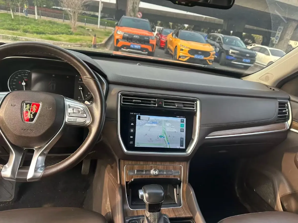 2019 Roewe RX8 2.0T 222HP L4 6AT,autocango,china used car exporter,china ev exporter,chinese used car exporter,chinese used ev exporter