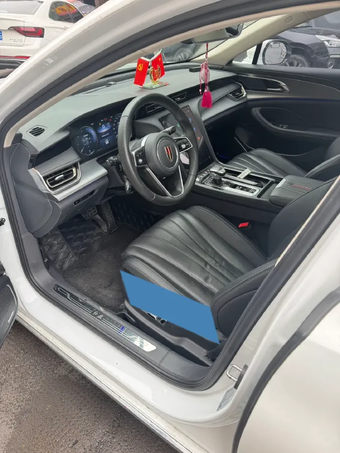 2023 HongQi H5 2.0T 224HP L4 8AT,autocango,china used car exporter,china ev exporter,chinese used car exporter,chinese used ev exporter