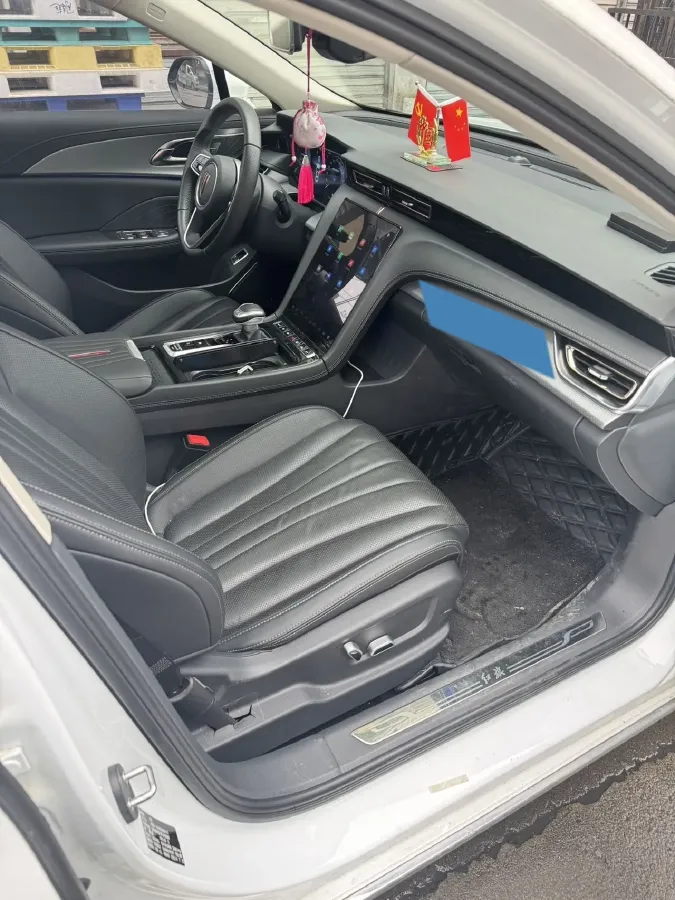 2023 HongQi H5 2.0T 224HP L4 8AT,autocango,china used car exporter,china ev exporter,chinese used car exporter,chinese used ev exporter