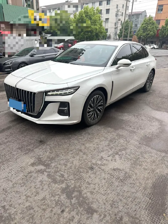 2023 HongQi H5 2.0T 224HP L4 8AT,autocango,china used car exporter,china ev exporter,chinese used car exporter,chinese used ev exporter