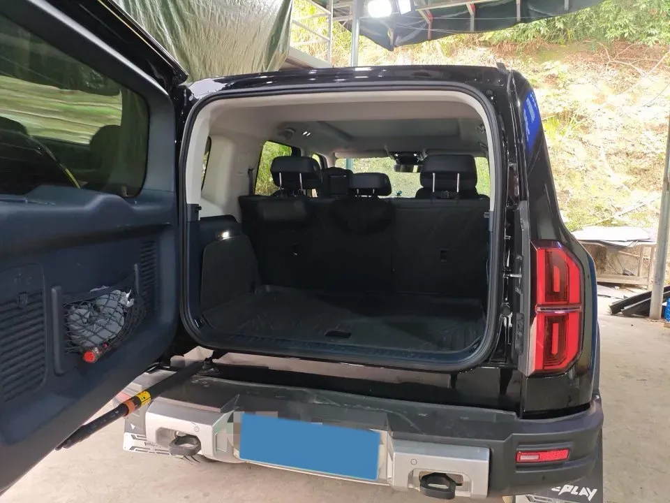 2023 FangChengBao Bao 5 1.5T 194HP L4 E-CVT PHEV 31.8KWH,autocango,china used car exporter,china ev exporter,chinese used car exporter,chinese used ev exporter