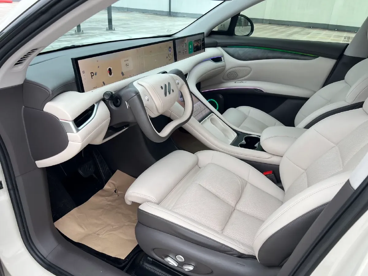 2023 IM LS6 BEV 71KWH,autocango,china used car exporter,china ev exporter,chinese used car exporter,chinese used ev exporter