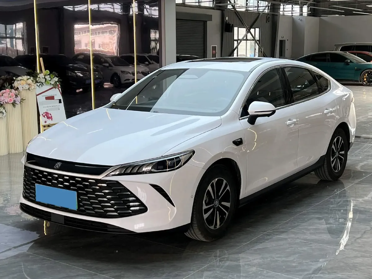 2025 BYD Qin Plus 1.5L 101HP L4 E-CVT PHEV 7.68KWH,autocango,china used car exporter,china ev exporter,chinese used car exporter,chinese used ev exporter