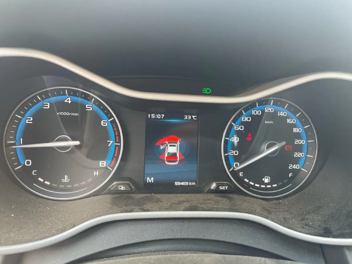 2019 Geely Emgrand 1.5L 109HP L4 5MT,autocango,china used car exporter,china ev exporter,chinese used car exporter,chinese used ev exporter