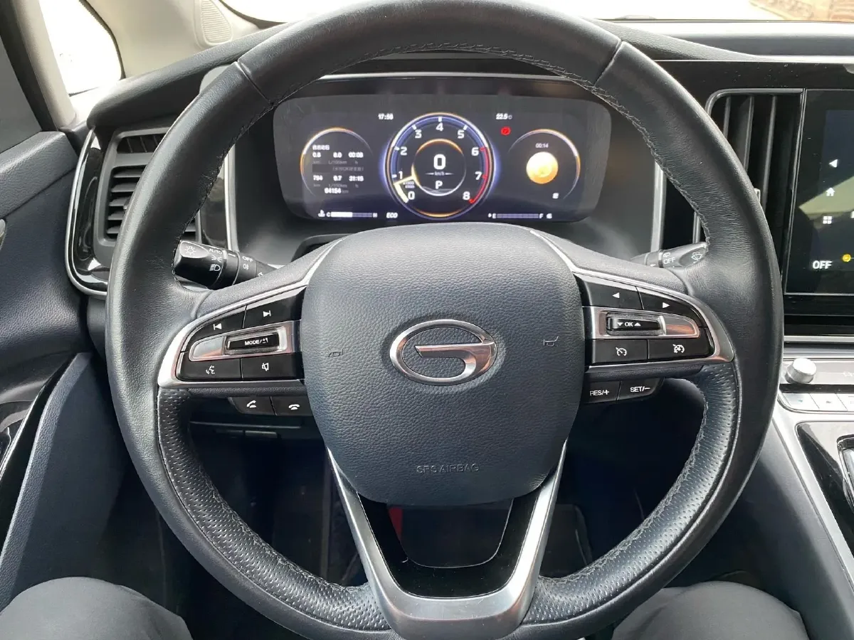 2021 GAC Trumpchi M8 2.0T 252HP L4 8AT,autocango,china used car exporter,china ev exporter,chinese used car exporter,chinese used ev exporter