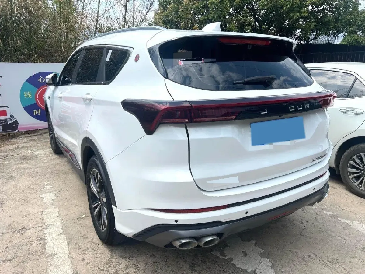 2021 Jetour X70 Plus 1.5T 156HP L4 6MT,autocango,china used car exporter,china ev exporter,chinese used car exporter,chinese used ev exporter
