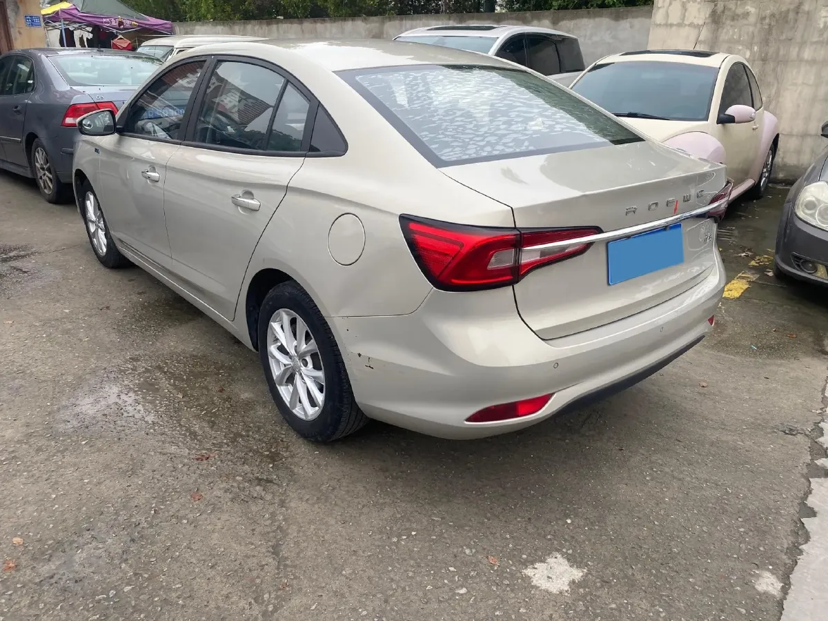 2019 Roewe i5 1.5L 120HP L4 CVT,autocango,china used car exporter,china ev exporter,chinese used car exporter,chinese used ev exporter