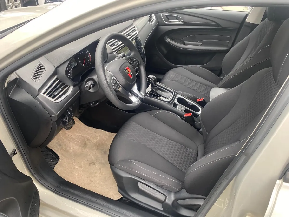 2019 Roewe i5 1.5L 120HP L4 CVT,autocango,china used car exporter,china ev exporter,chinese used car exporter,chinese used ev exporter