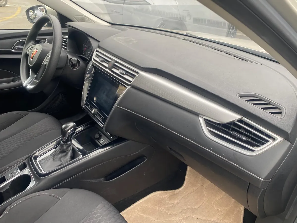 2019 Roewe i5 1.5L 120HP L4 CVT,autocango,china used car exporter,china ev exporter,chinese used car exporter,chinese used ev exporter