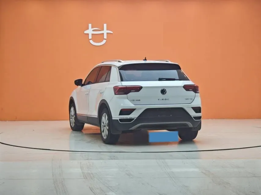 2021 Volkswagen T-Roc 1.4T 150HP L4 7DCT,autocango,china used car exporter,china ev exporter,chinese used car exporter,chinese used ev exporter
