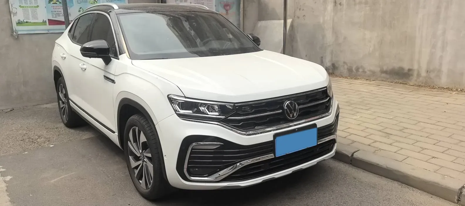 2021 Volkswagen Tayron 2.0T 220HP L4 7DCT,autocango,china used car exporter,china ev exporter,chinese used car exporter,chinese used ev exporter