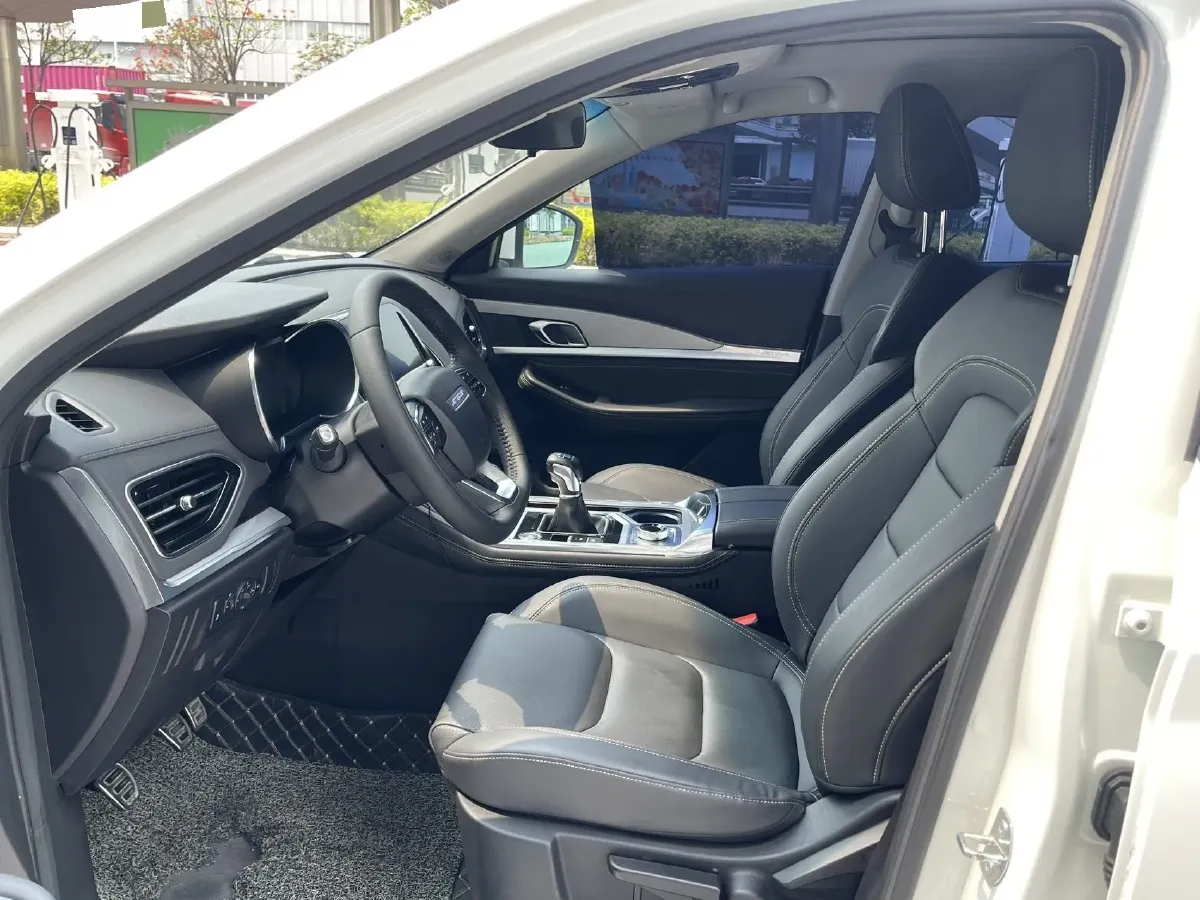 2020 Jetour X70 1.5T 156HP L4 6DCT,autocango,china used car exporter,china ev exporter,chinese used car exporter,chinese used ev exporter