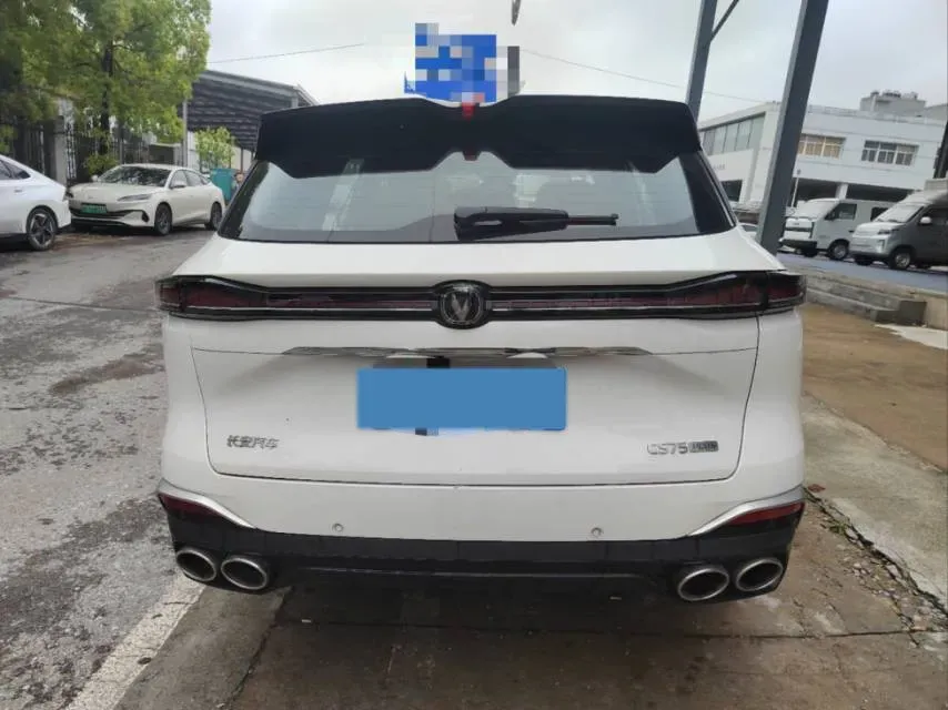 2025 ChangAn CS75 Plus 2.0T 233HP L4 8AT,autocango,china used car exporter,china ev exporter,chinese used car exporter,chinese used ev exporter