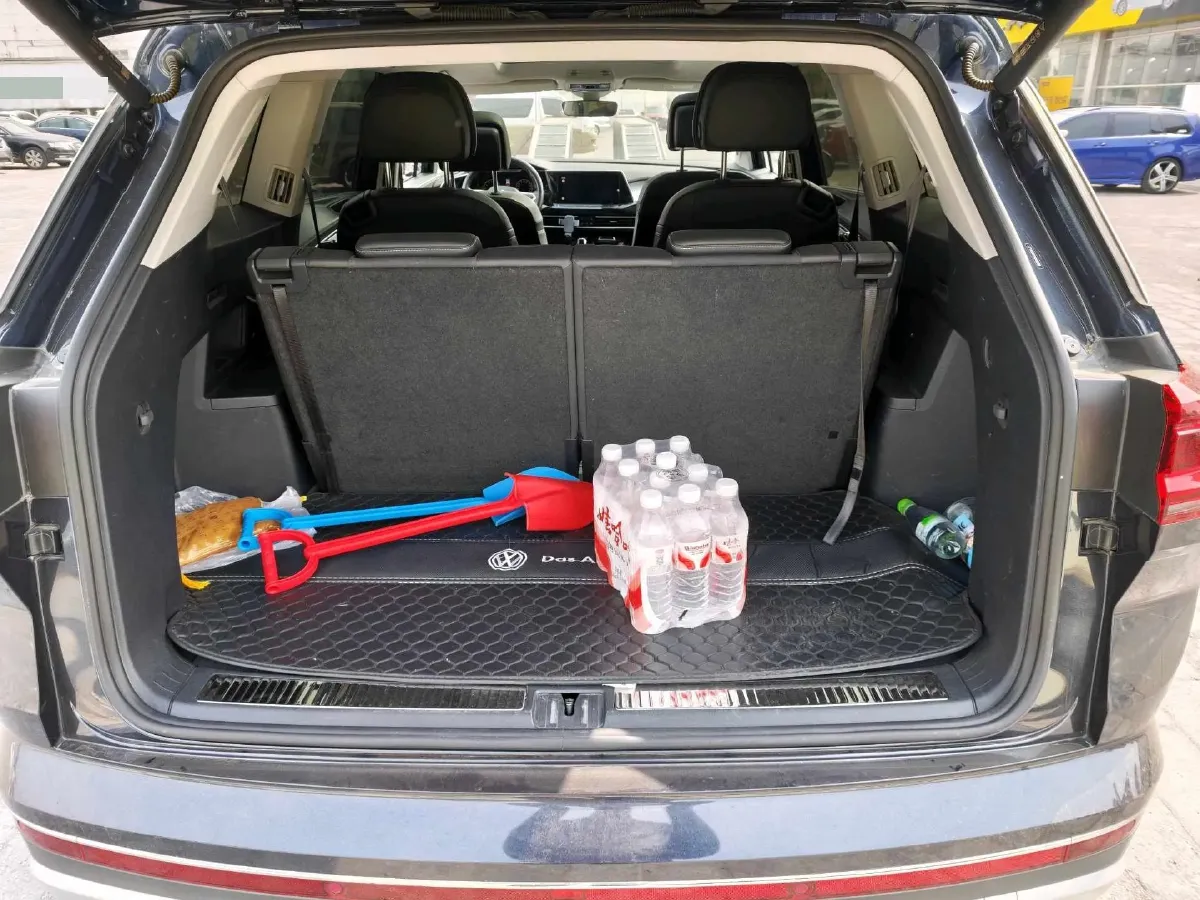 2022 Volkswagen Talagon 2.5T 299HP V6 7DCT,autocango,china used car exporter,china ev exporter,chinese used car exporter,chinese used ev exporter