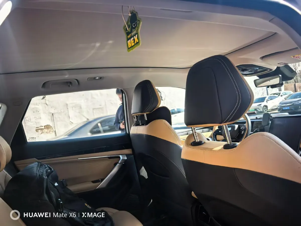 2023 Geely StarRay 1.5T 181HP L4 7DCT,autocango,china used car exporter,china ev exporter,chinese used car exporter,chinese used ev exporter