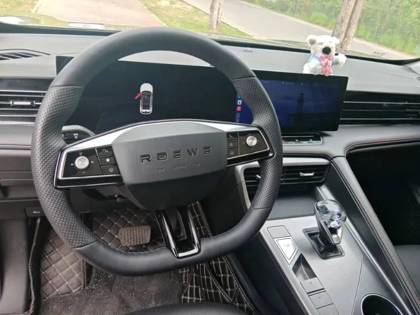 2023 Roewe RX5 1.5T 188HP L4 7DCT,autocango,china used car exporter,china ev exporter,chinese used car exporter,chinese used ev exporter