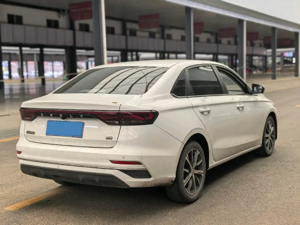 2022 Geely Emgrand 1.5L 114HP L4 CVT,autocango,china used car exporter,china ev exporter,chinese used car exporter,chinese used ev exporter