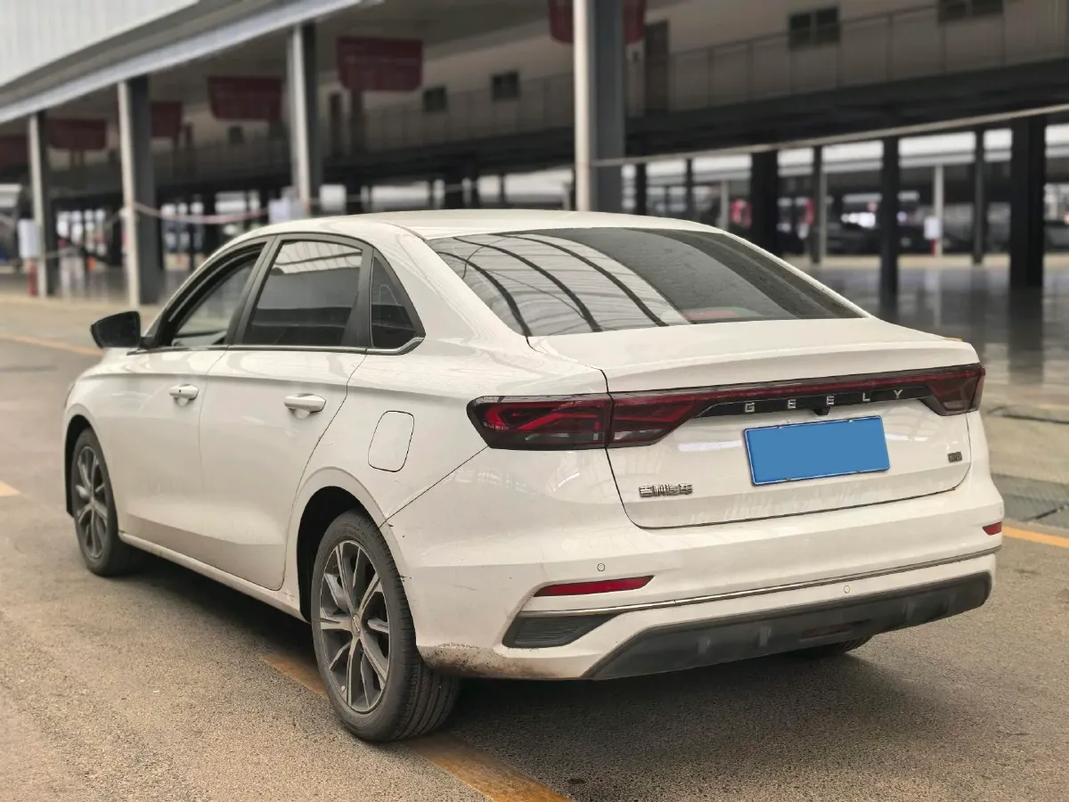 2022 Geely Emgrand 1.5L 114HP L4 CVT,autocango,china used car exporter,china ev exporter,chinese used car exporter,chinese used ev exporter