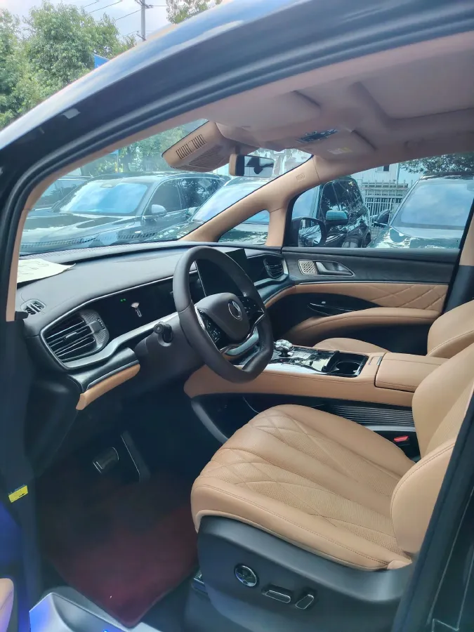 2025 Denza D9 1.5T 156HP L4 E-CVT PHEV 40KWH,autocango,china used car exporter,china ev exporter,chinese used car exporter,chinese used ev exporter