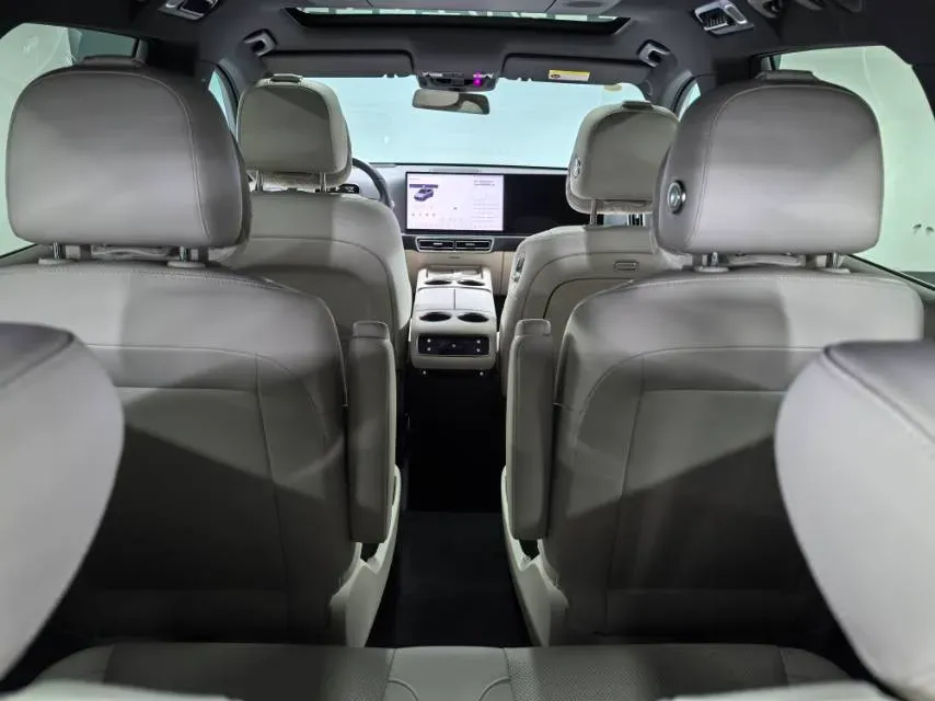 2025 Li L8 Range Extended 154HP REEV,autocango,china used car exporter,china ev exporter,chinese used car exporter,chinese used ev exporter