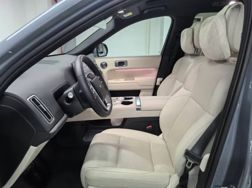 2025 Li L8 Range Extended 154HP REEV,autocango,china used car exporter,china ev exporter,chinese used car exporter,chinese used ev exporter