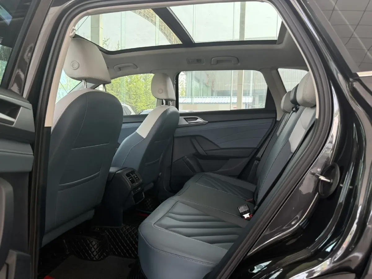 2023 Volkswagen Tharu 1.5T 160HP L4 7DCT,autocango,china used car exporter,china ev exporter,chinese used car exporter,chinese used ev exporter