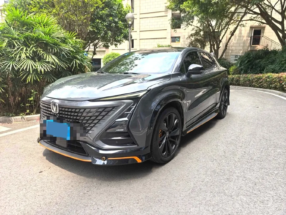 2021 ChangAn UNI-T 1.5T 180HP L4 7DCT,autocango,china used car exporter,china ev exporter,chinese used car exporter,chinese used ev exporter