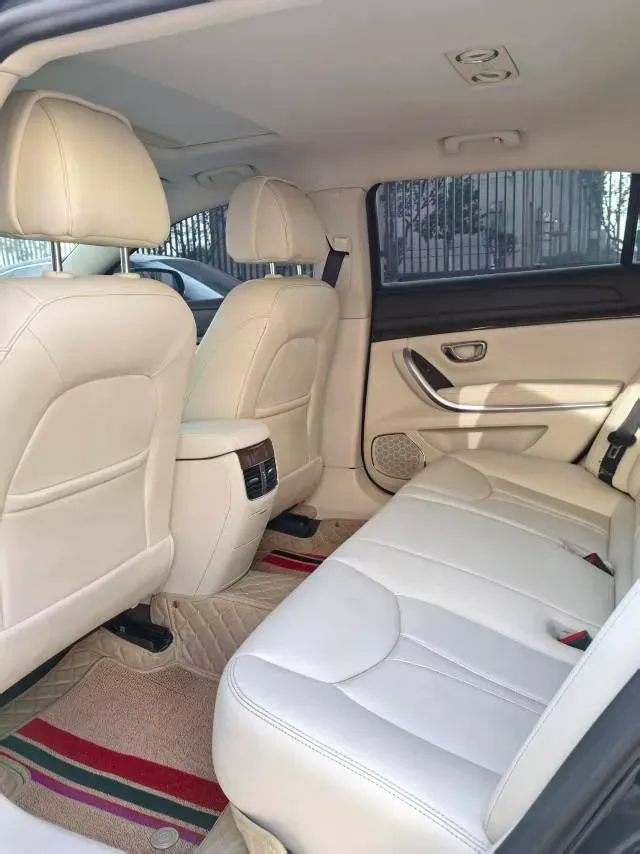 2017 Roewe 950 2.0T 220HP L4 6DCT,autocango,china used car exporter,china ev exporter,chinese used car exporter,chinese used ev exporter